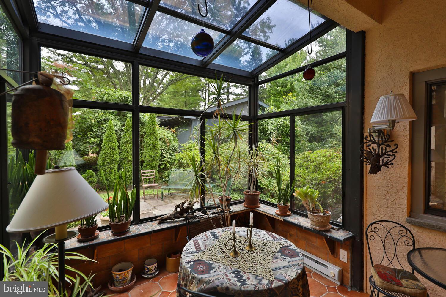 7710-2 Morelan Moreland Cir