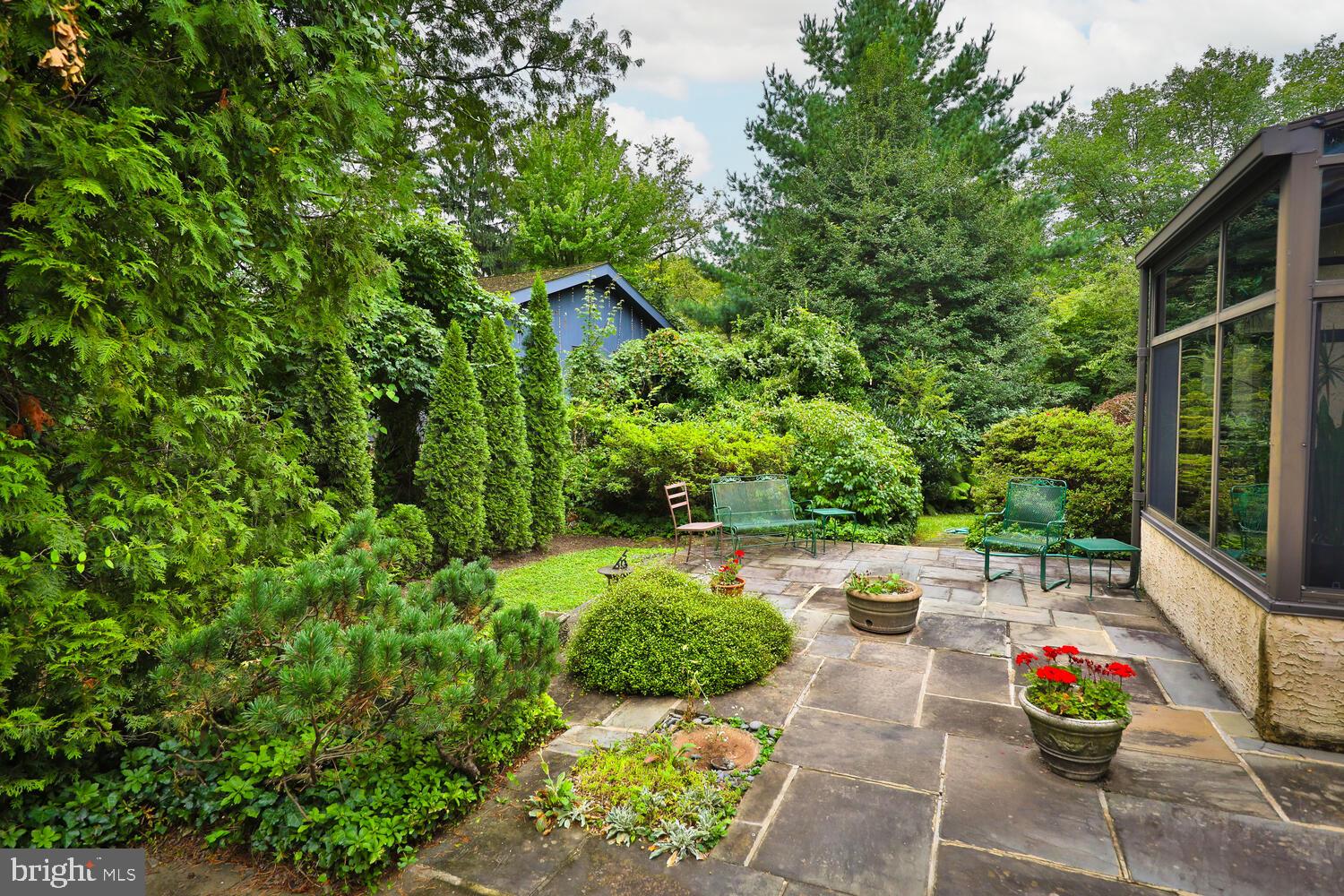 7710-2 Morelan Moreland Cir