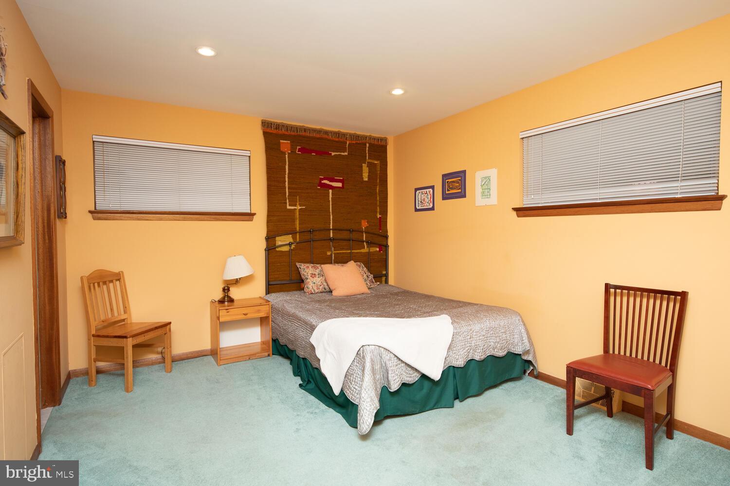 7710-2 Morelan Moreland Cir