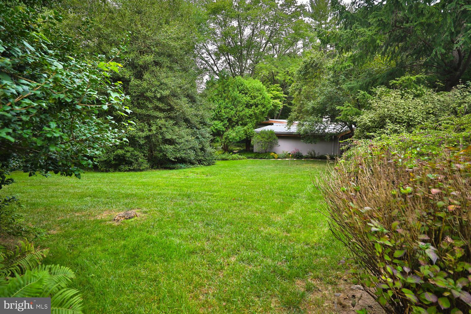 7710-2 Morelan Moreland Cir