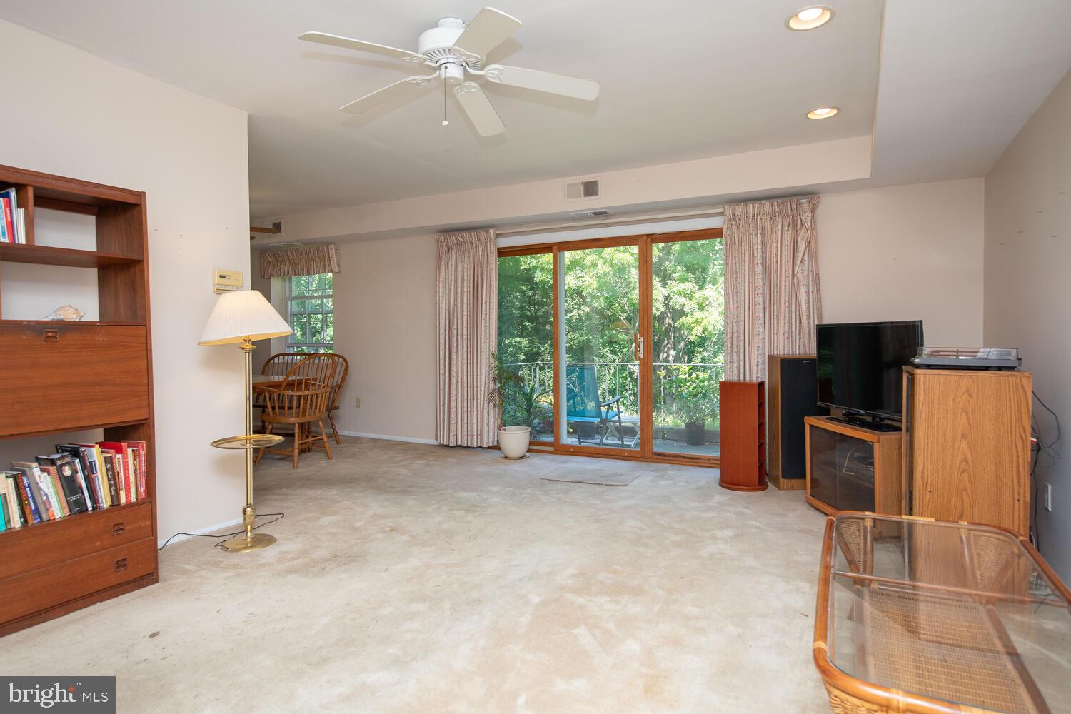 7300 Cresheim Rd #D6