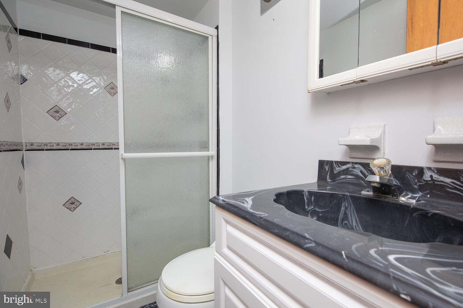 7300 Cresheim Rd #D6