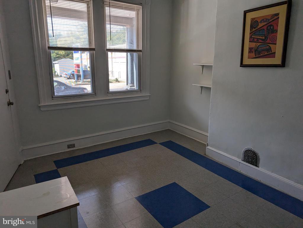 4173 RIDGE AVE ##1