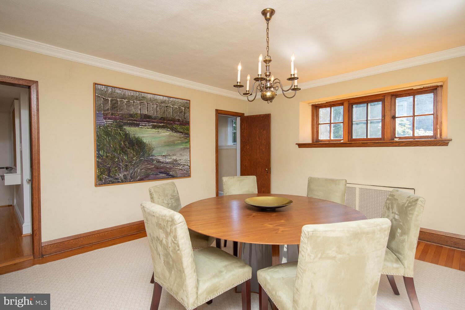 3803 The Oak Rd