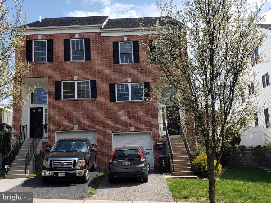 319 FOUNTAIN STREET