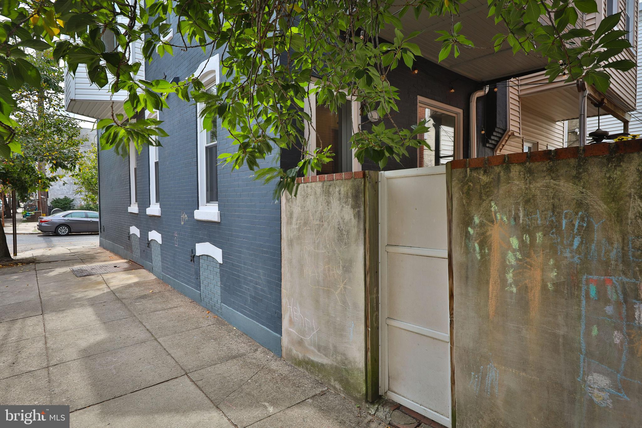 2519 Parrish St