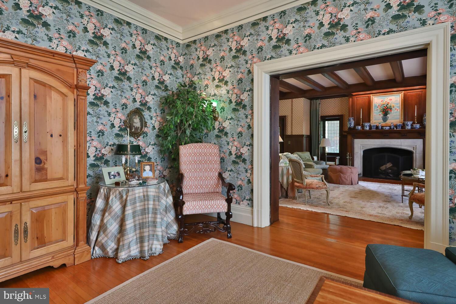 455 And 461 W Chestnut Hill Ave