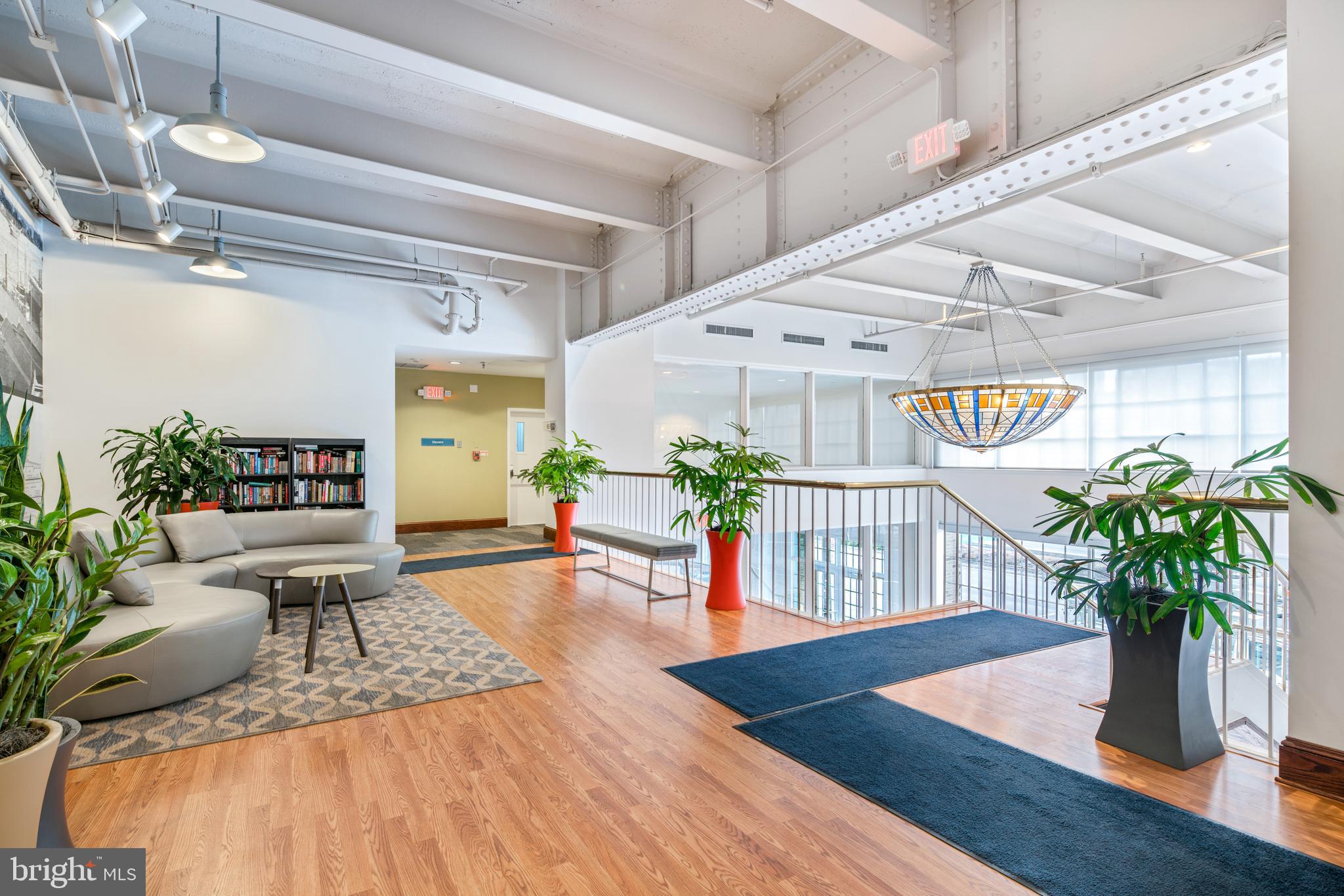 3 N COLUMBUS BLVD #TD403