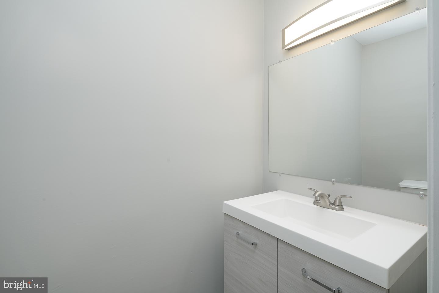 911 S 2ND ST #1ST FLOOR