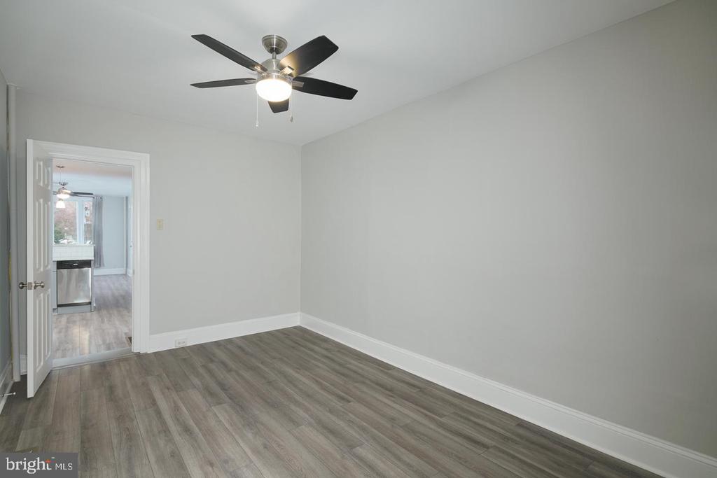 911 S 2ND ST #1ST FLOOR