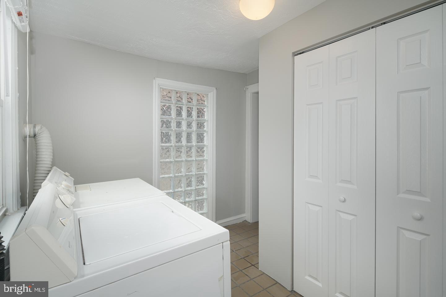 911 S 2ND ST #1ST FLOOR