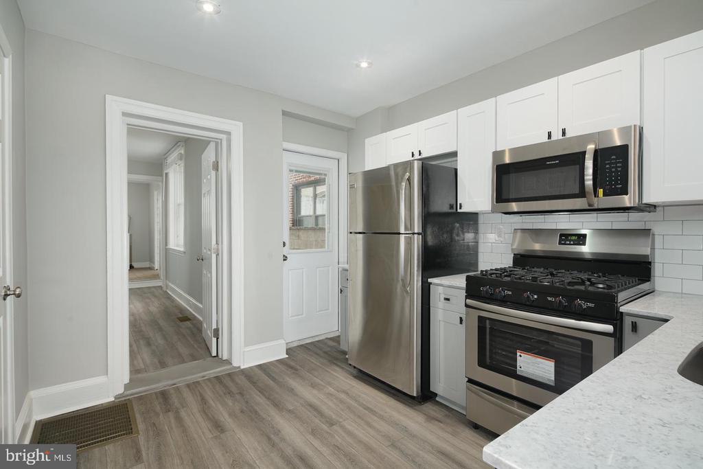 911 S 2ND ST #1ST FLOOR