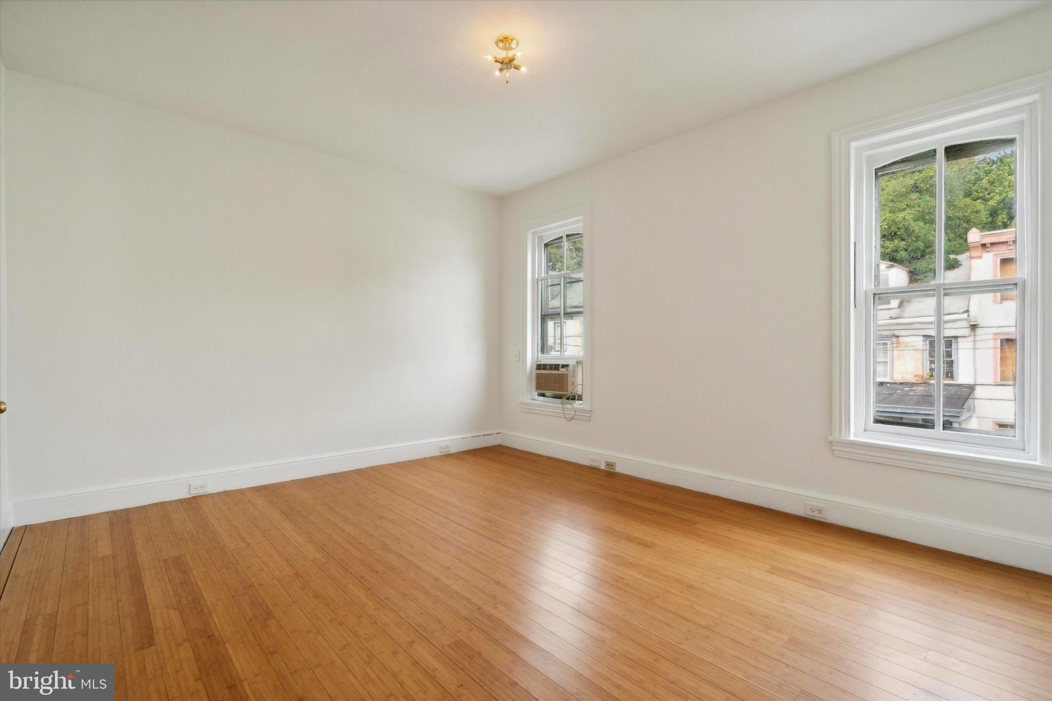 80 E Church Ln