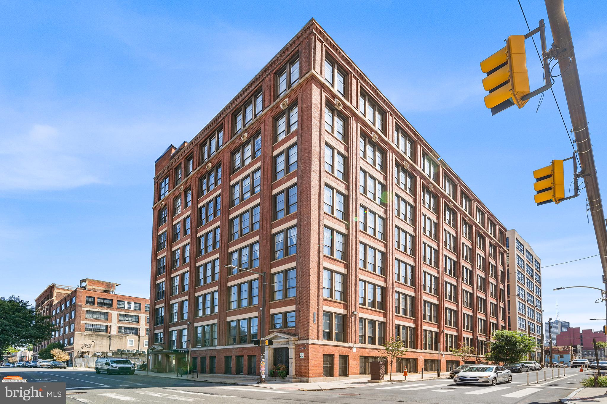 1238 Callowhill St #102