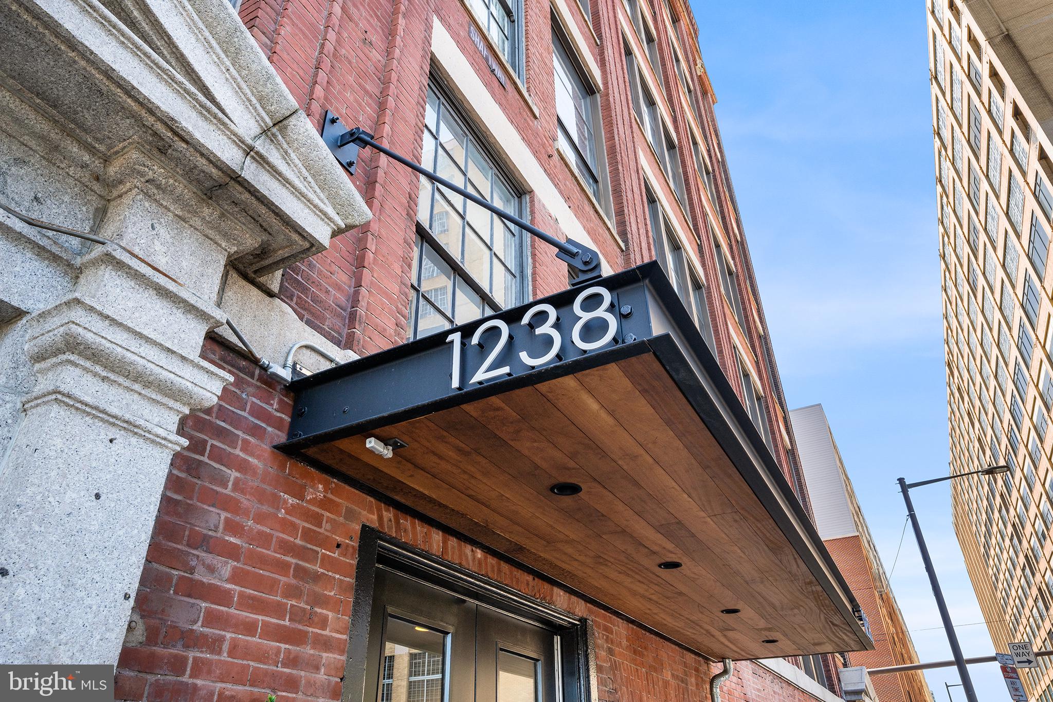 1238 Callowhill St #102