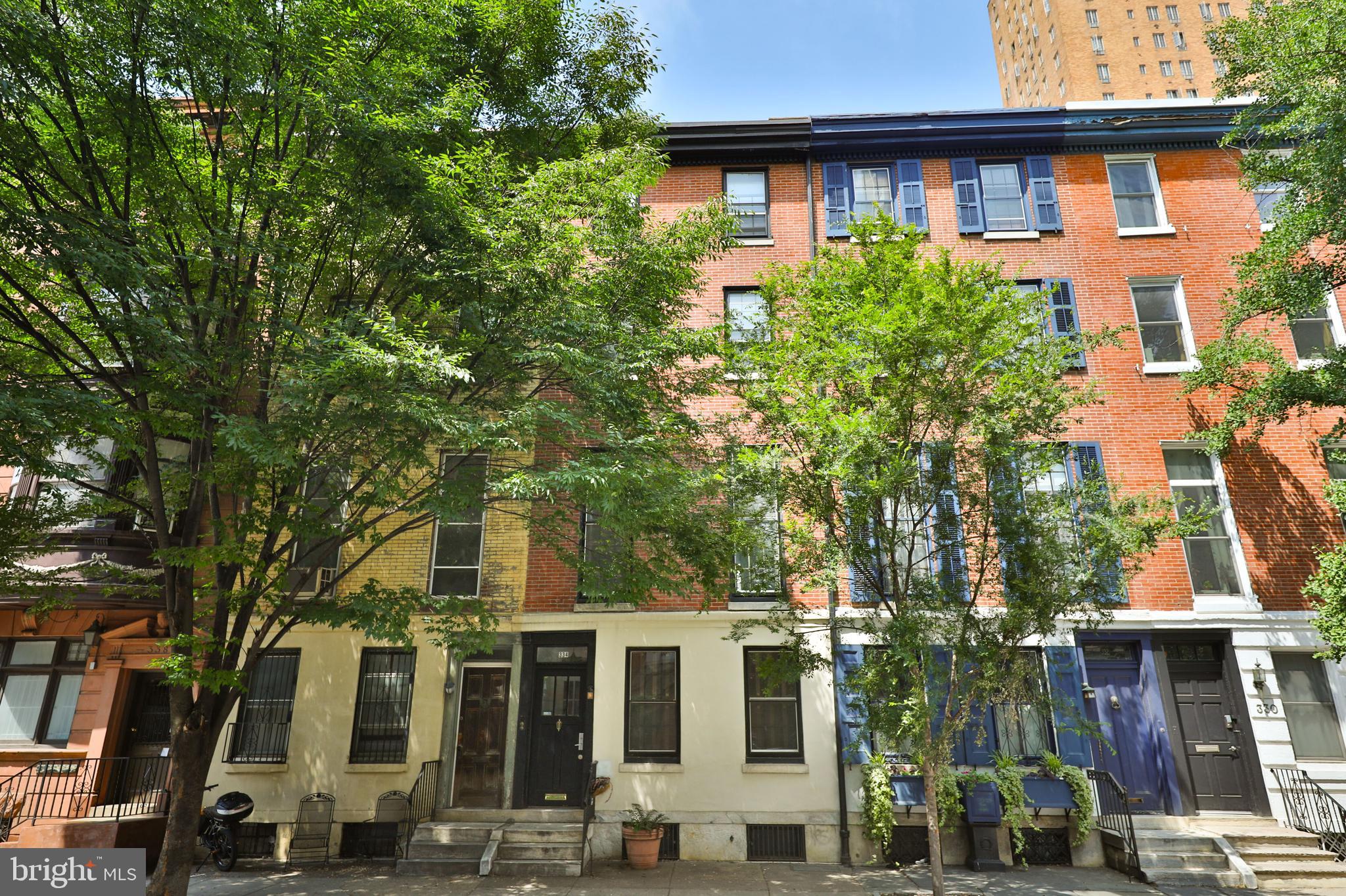 334 S 15th St