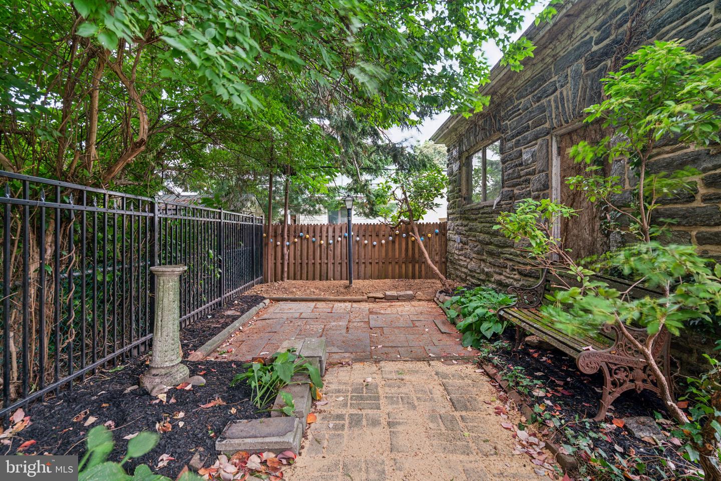 432 Lyceum Ave