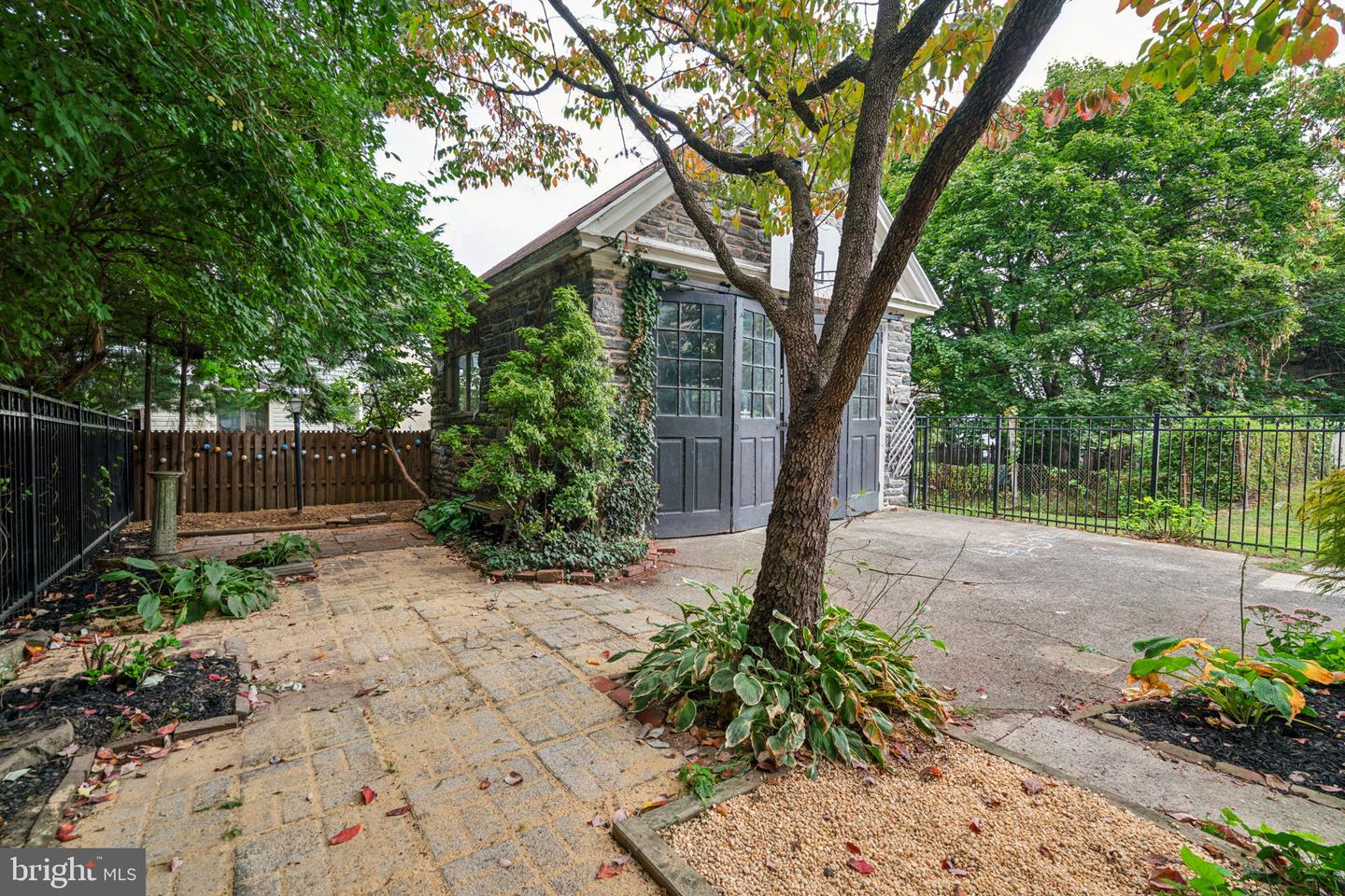432 Lyceum Ave
