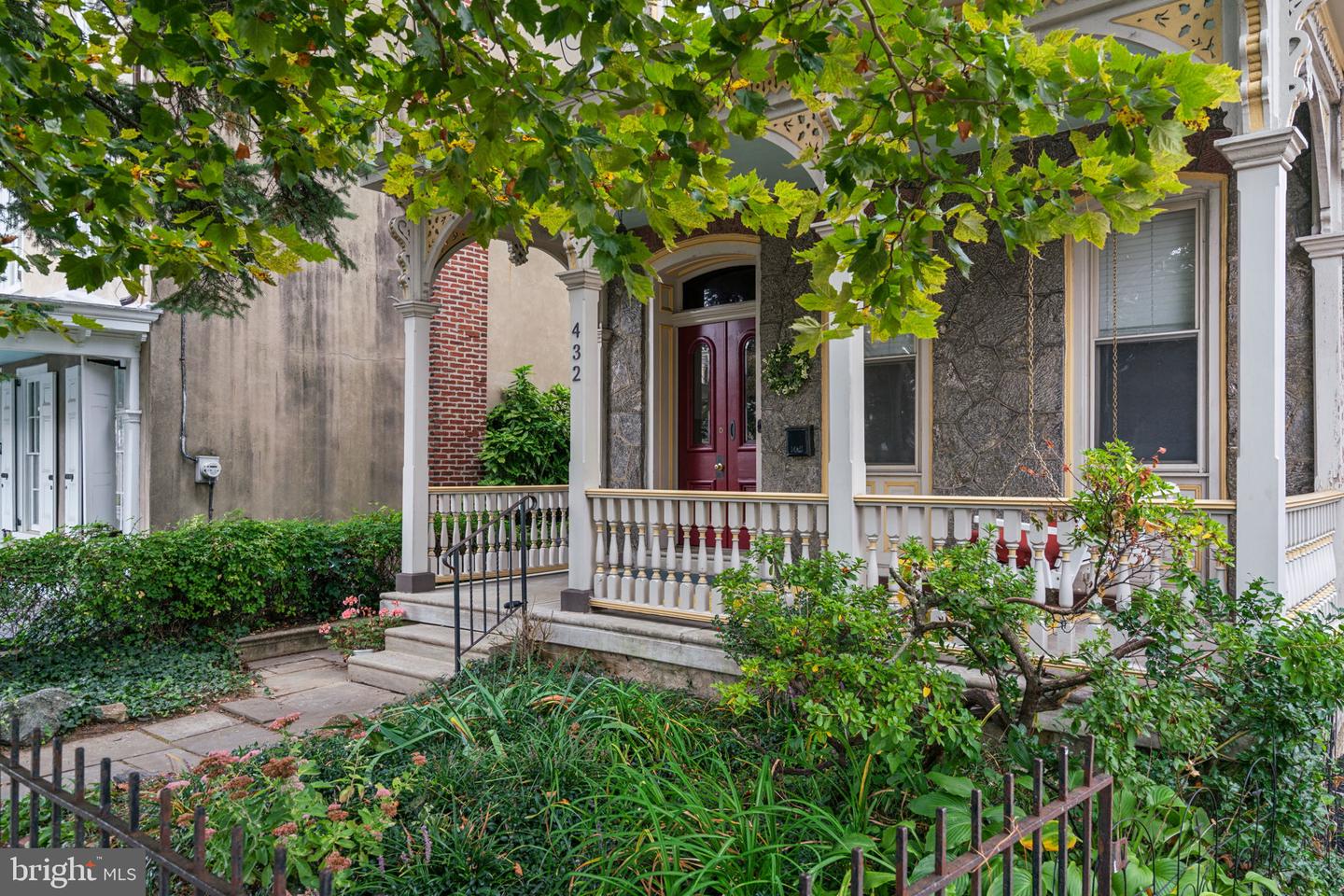 432 Lyceum Ave