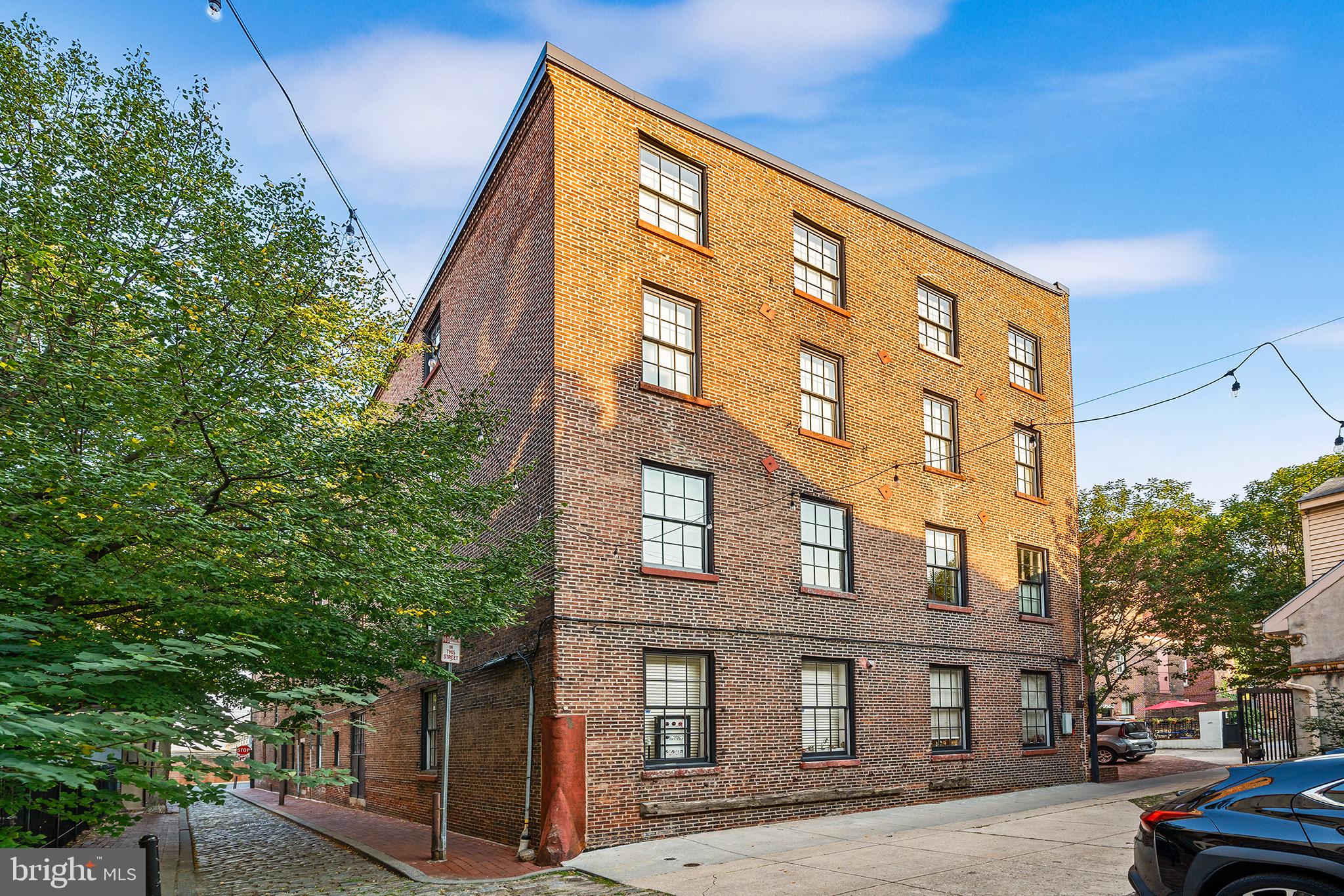 38 N Front St #4h