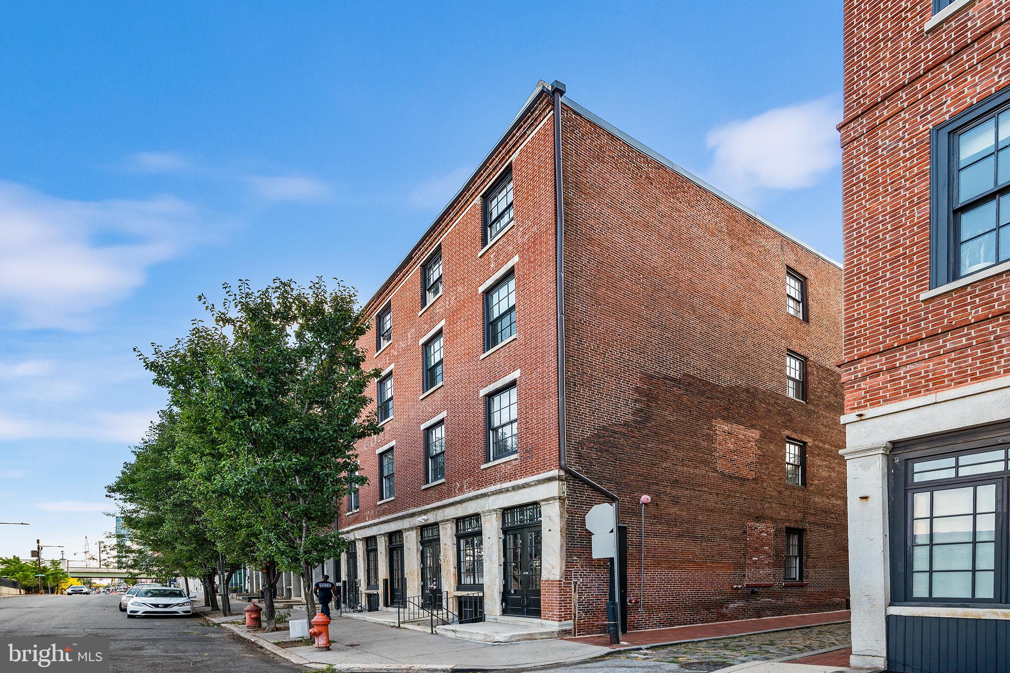 38 N Front St #4h