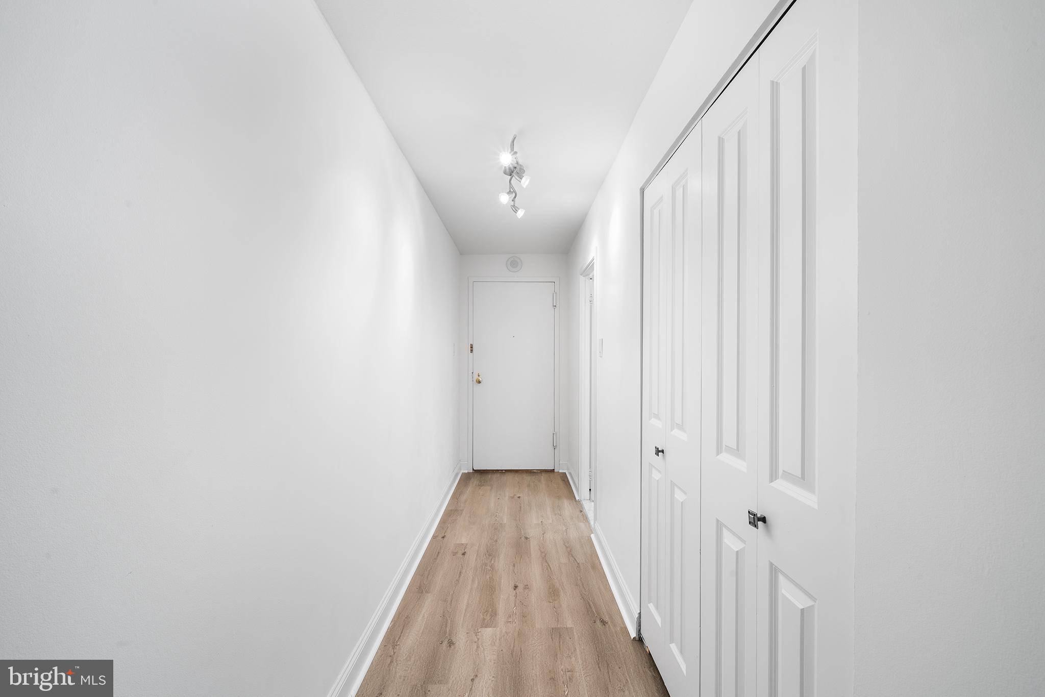 1901 John F Kennedy Blvd #911