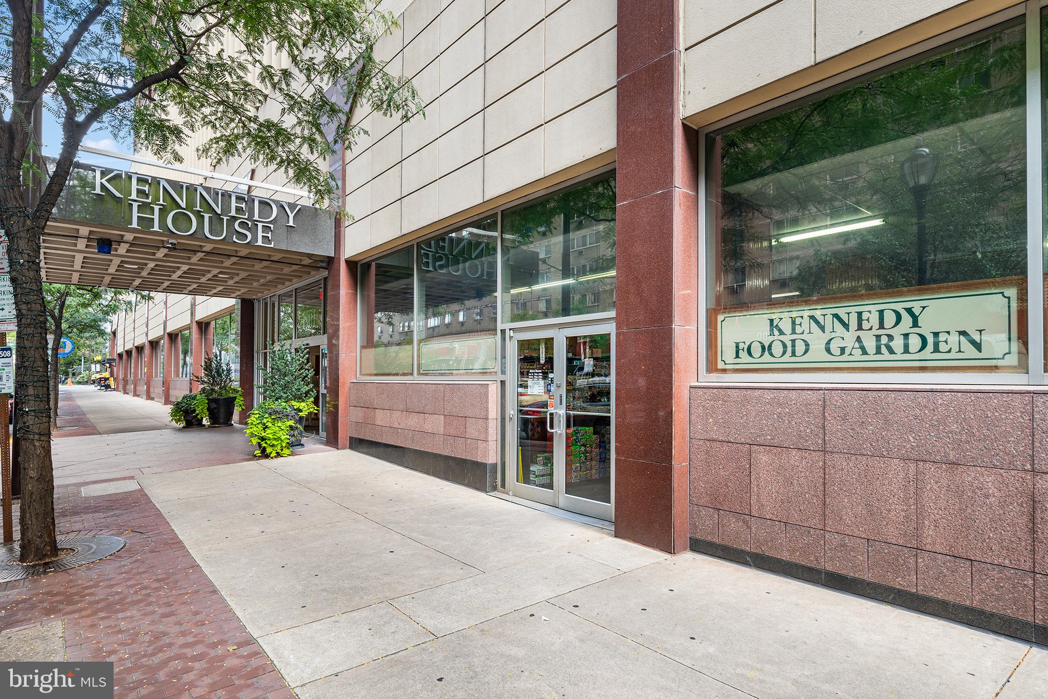 1901 John F Kennedy Blvd #911