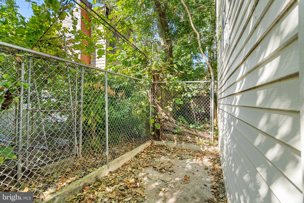 1732 FRENCH ST