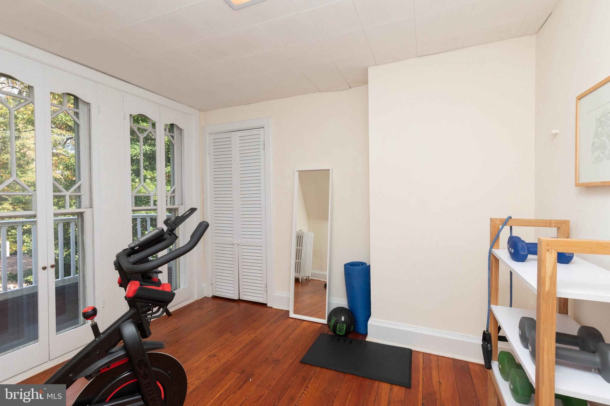 625 W Phil Ellena St