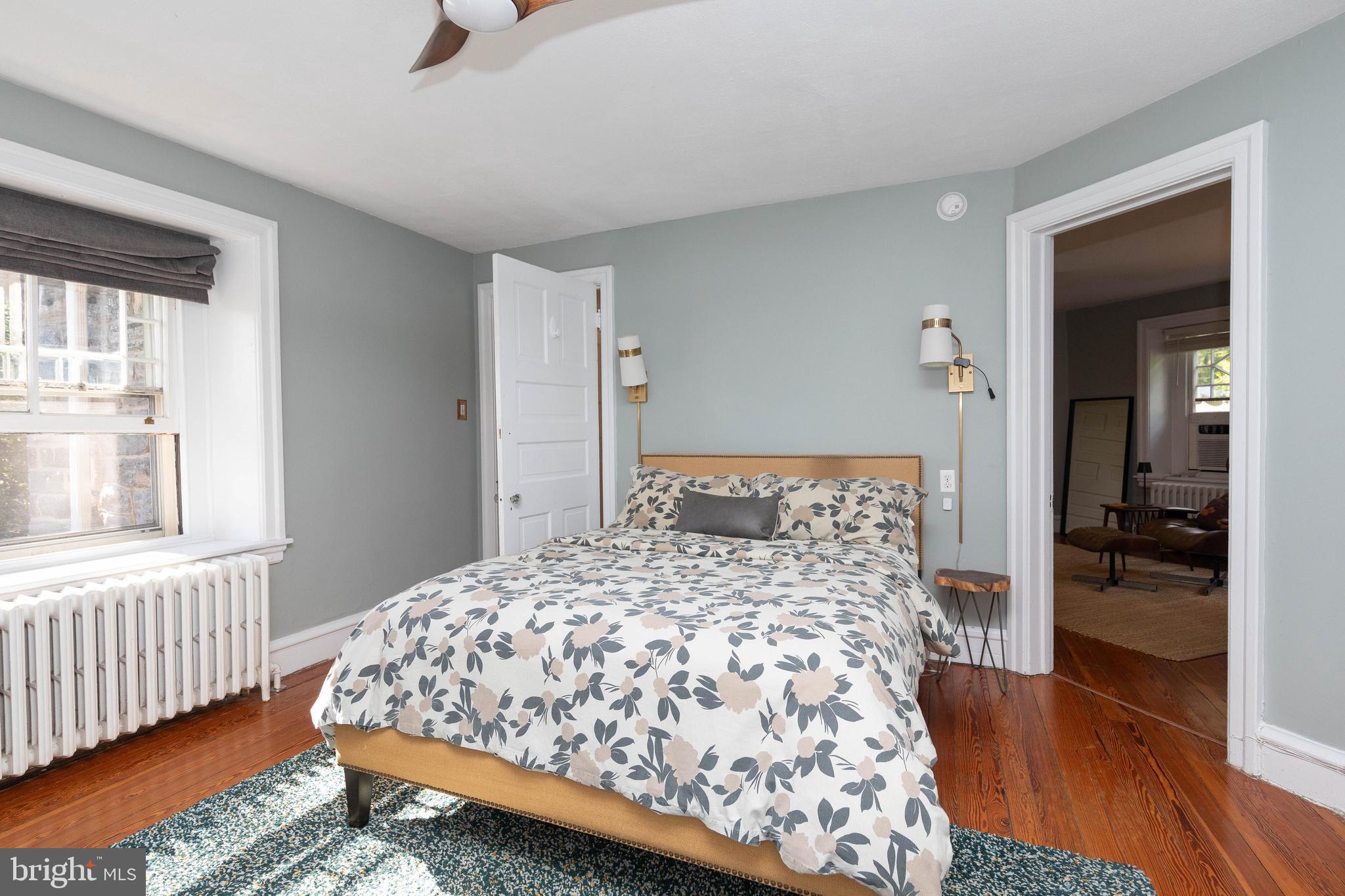 625 W Phil Ellena St