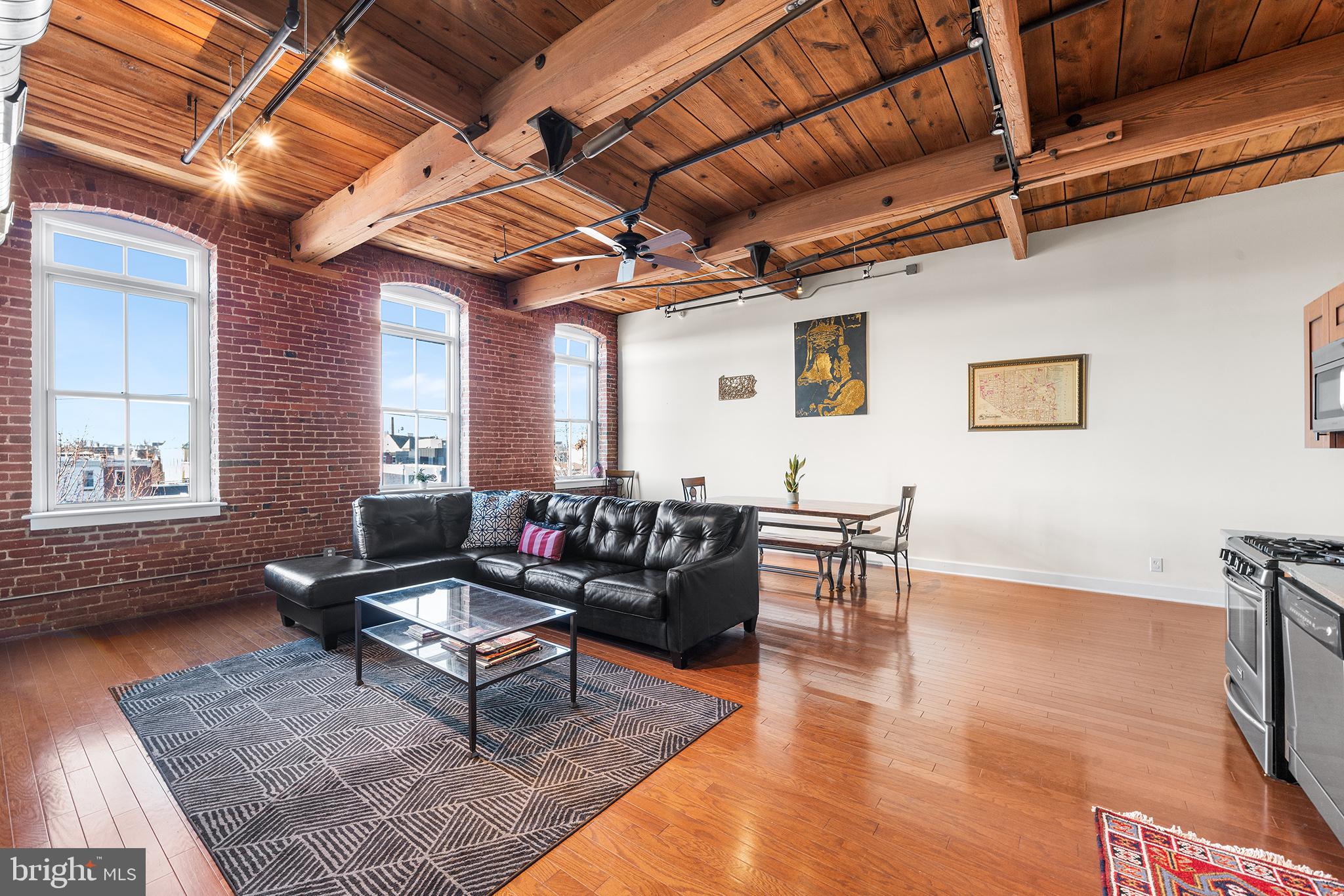 2551 Trenton Ave #304