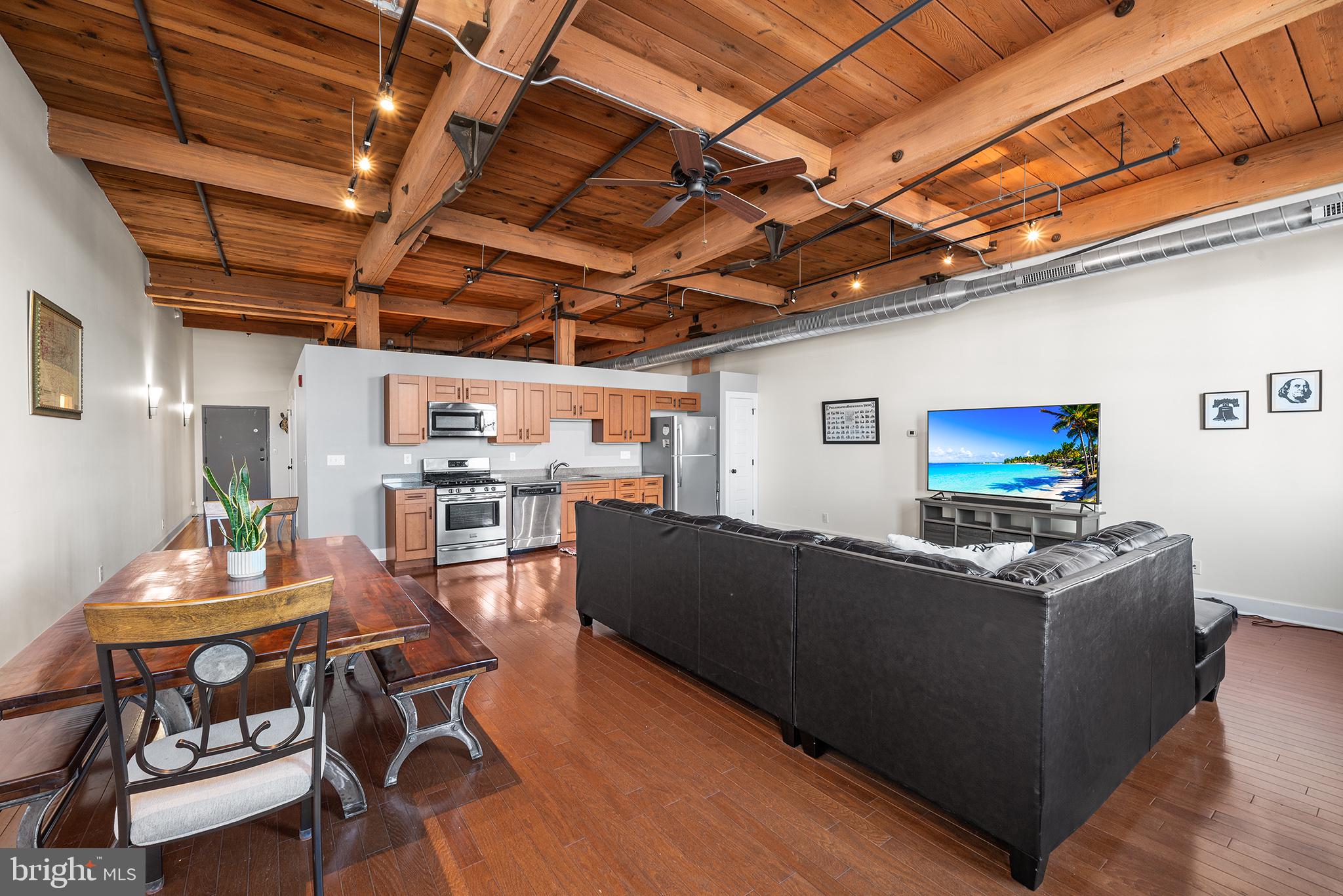 2551 Trenton Ave #304