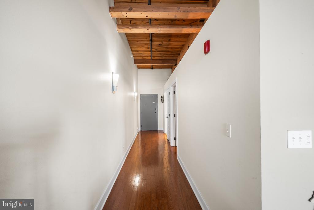 2551 Trenton Ave #304