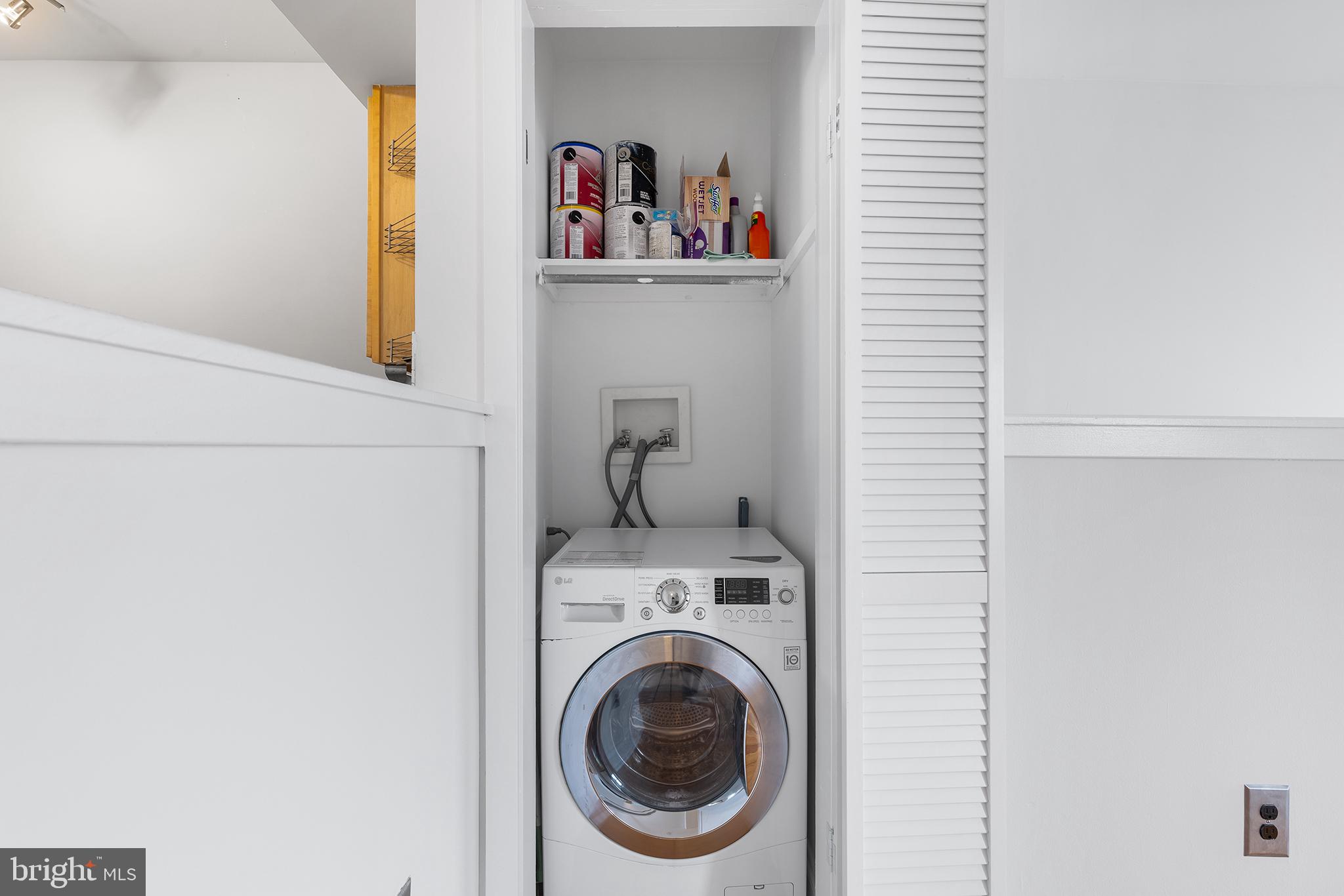 2017-17 Christian St #C