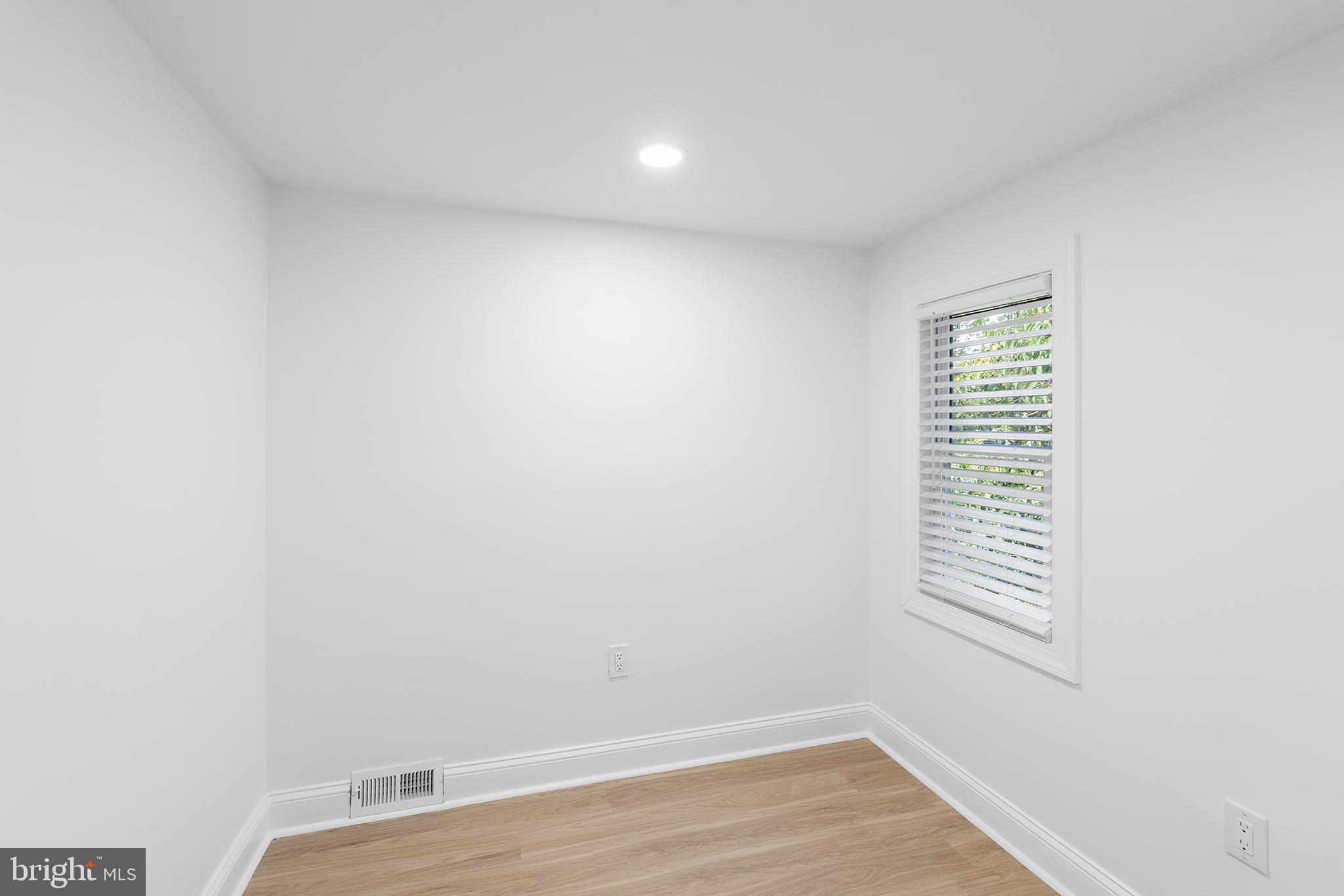 2019 E Fletcher St