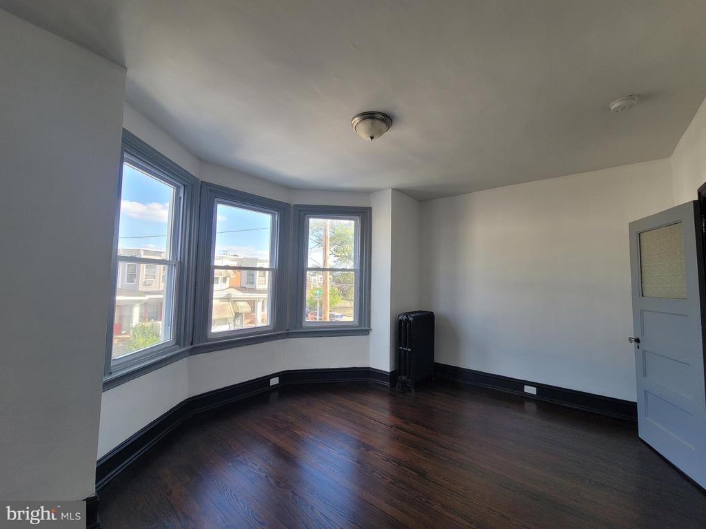 106 N 55th St