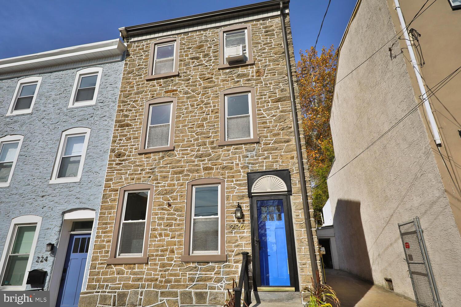 226 Hermitage St