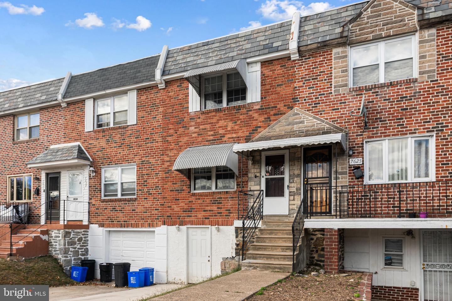 7627 Elmwood Ave