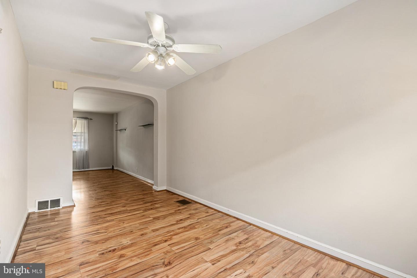 7627 Elmwood Ave