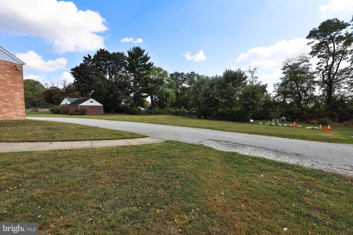 7372-78 Henry Ave