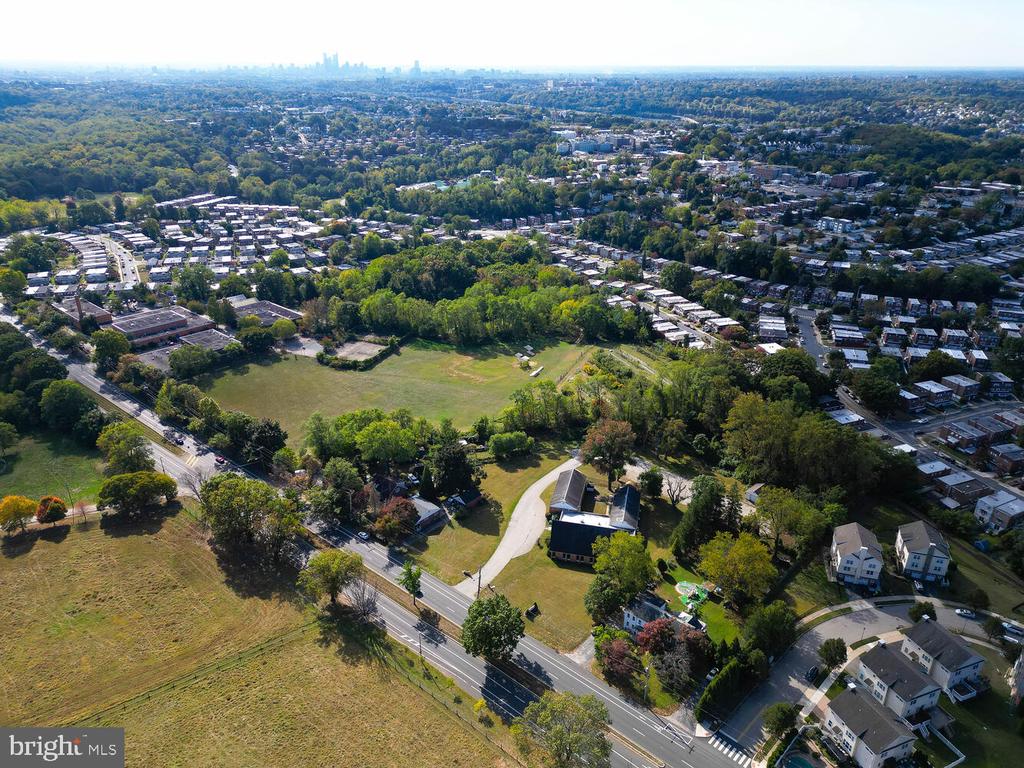 7372-78 Henry Ave