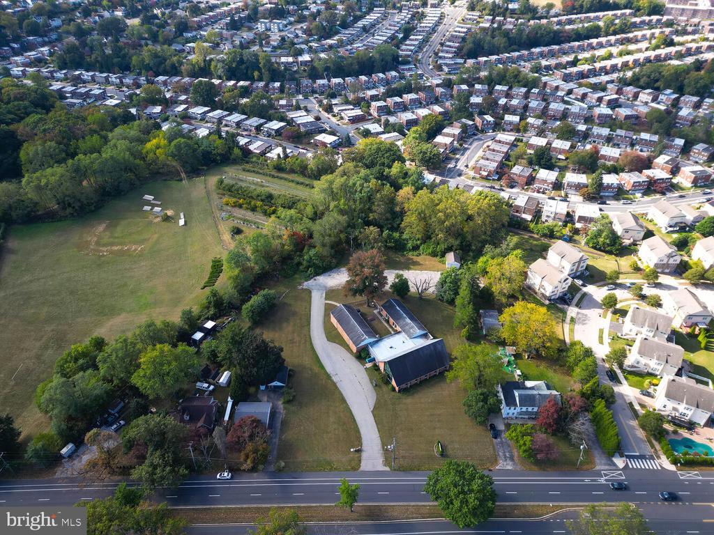 7372-78 Henry Ave