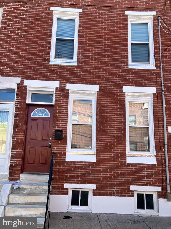 1921 S 4TH ST S