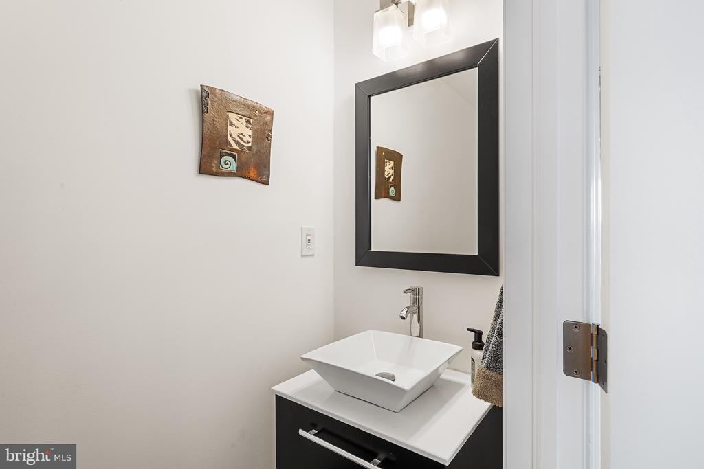 4076 Manayunk Ave
