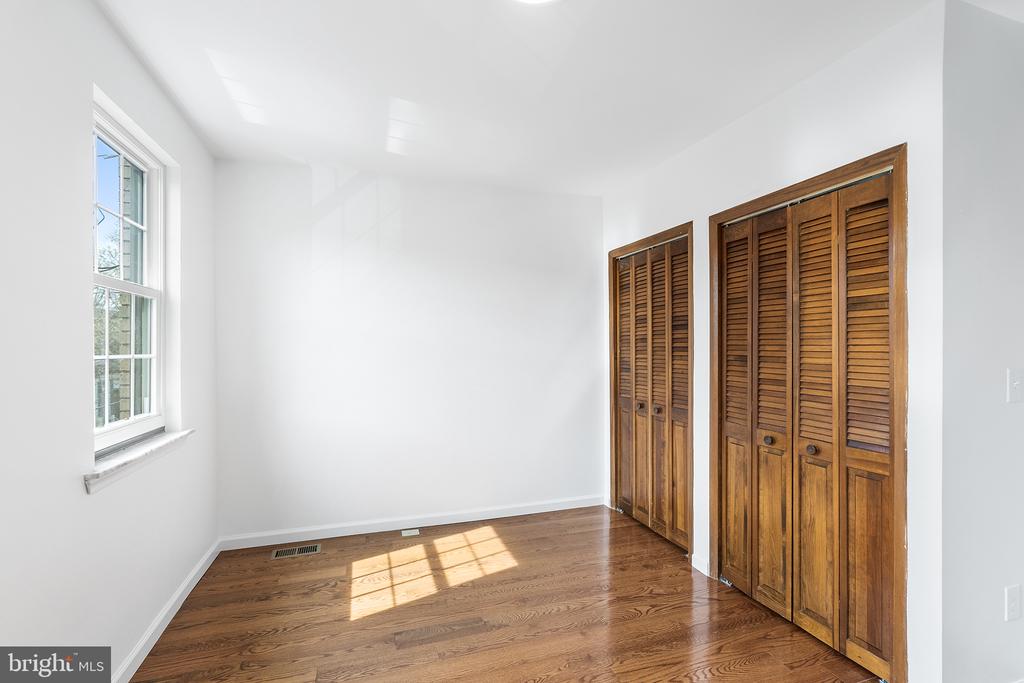 809 Greenwich St