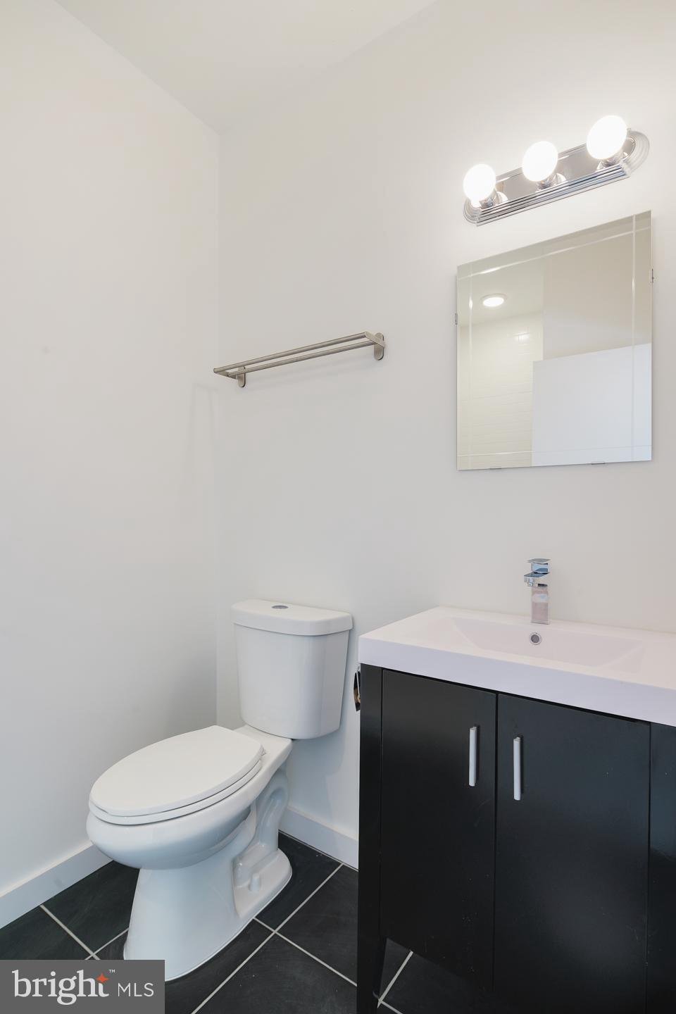 1918-20 E CUMBERLAND ST #E