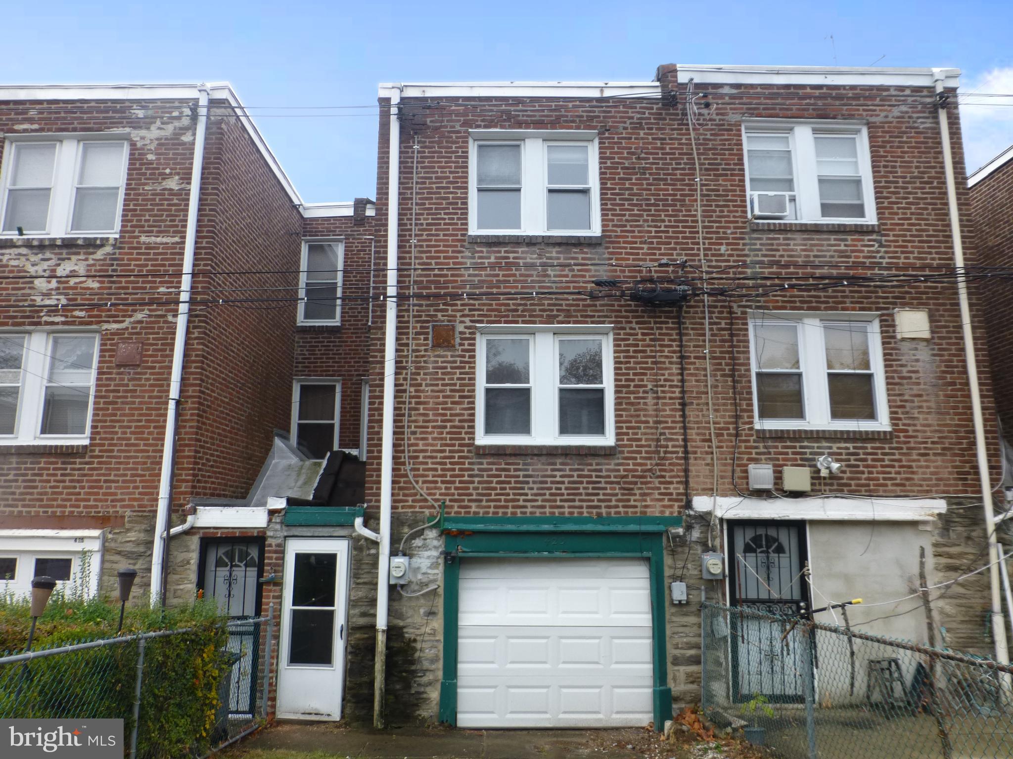 423 Alcott St