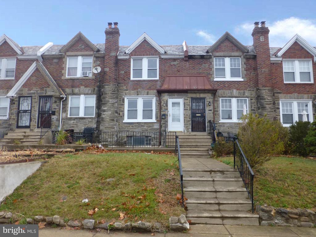 423 Alcott St