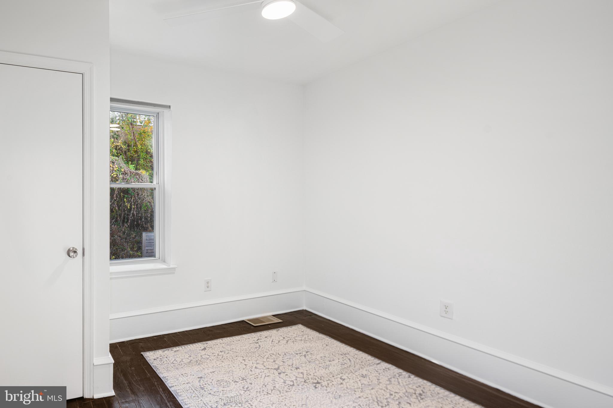 333 Leverington Ave