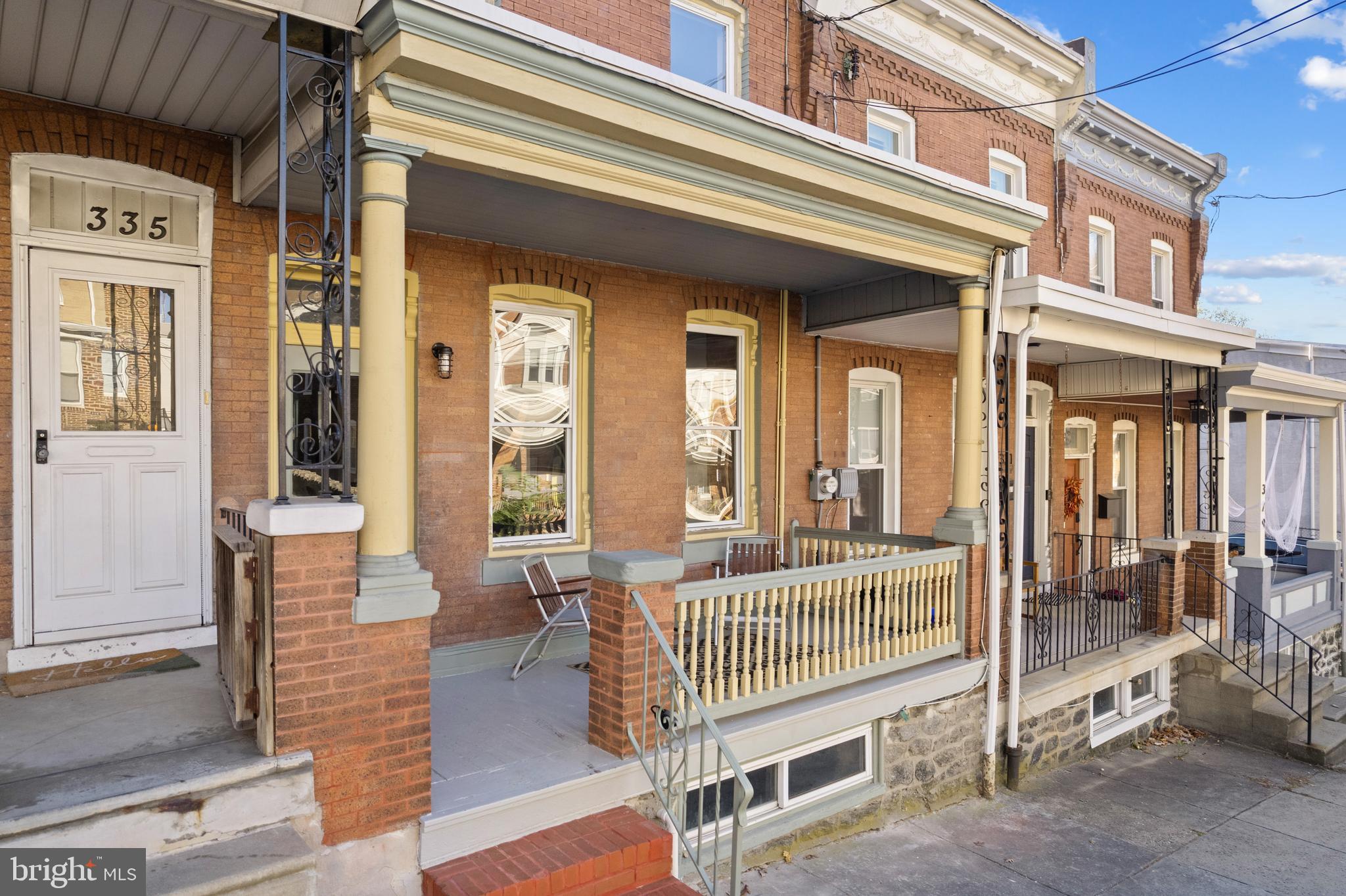 333 Leverington Ave